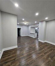 16 Johnson Rd NW in Atlanta, GA - Foto de edificio - Building Photo