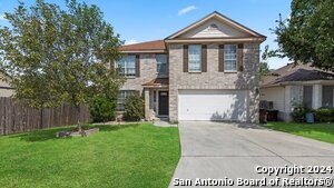 5322 Wood Glen Dr in San Antonio, TX - Building Photo