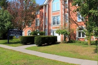 Orchard View Apartments in Oshawa, ON - Building Photo - Building Photo