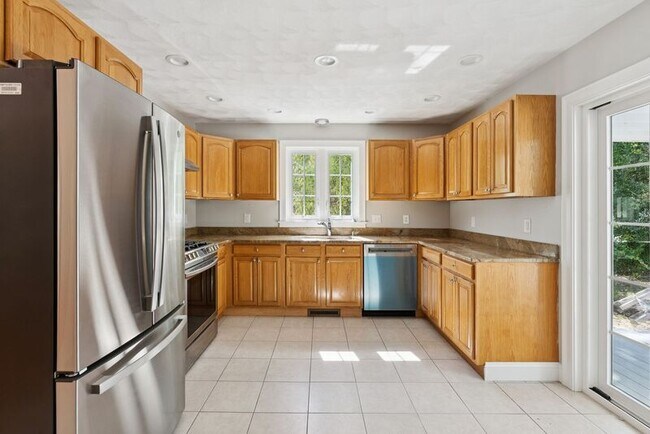 16 Blacksmith Rd in Wells, ME - Building Photo - Building Photo