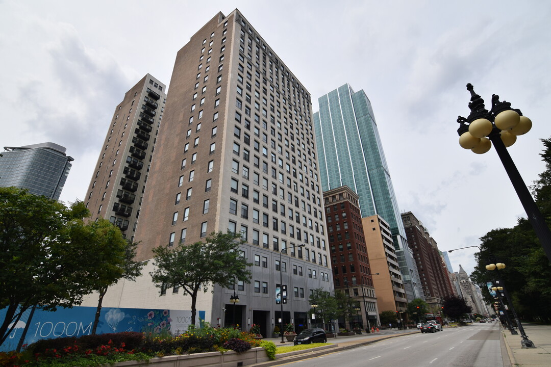 910 S Michigan Ave, Unit 1015 in Chicago, IL - Foto de edificio