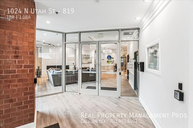 1024 N Utah St in Arlington, VA - Building Photo - Building Photo