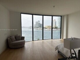 6800 Fisher Island Dr in Miami Beach, FL - Building Photo