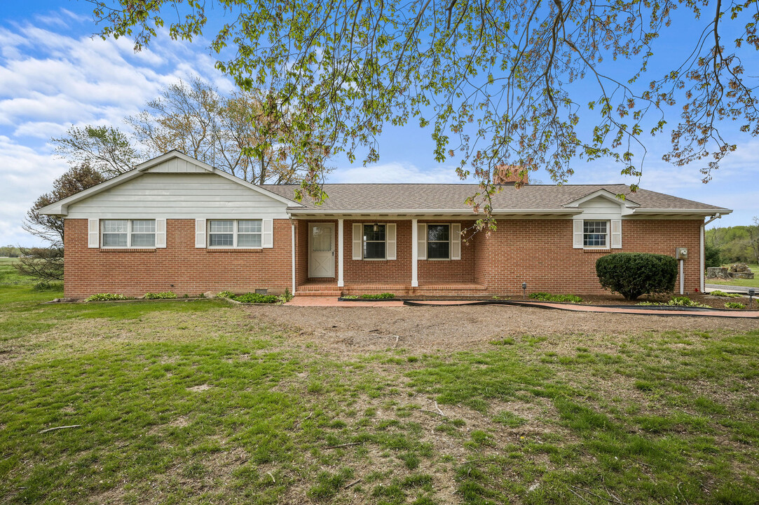 236 Arthursville Rd in Marydel, DE - Building Photo