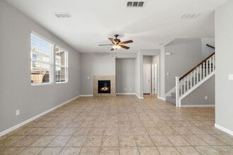 161 Candela Cir in Sacramento, CA - Building Photo - Building Photo