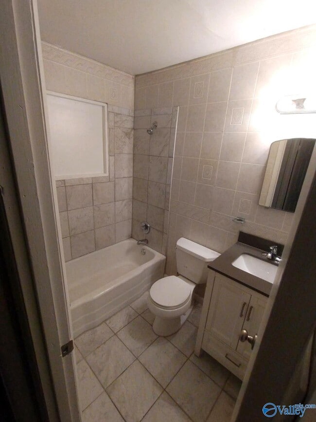 2214 Evans Ave NW in Huntsville, AL - Building Photo - Building Photo