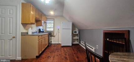 2 S Warwick Rd-Unit -B in Somerdale, NJ - Building Photo - Building Photo