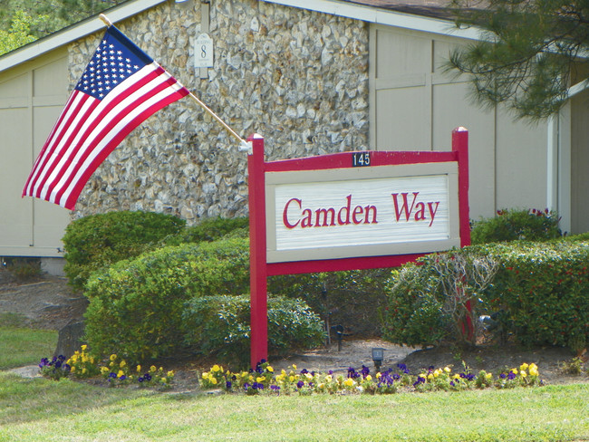 Camden Way Apartments in Kingsland, GA - Foto de edificio - Building Photo