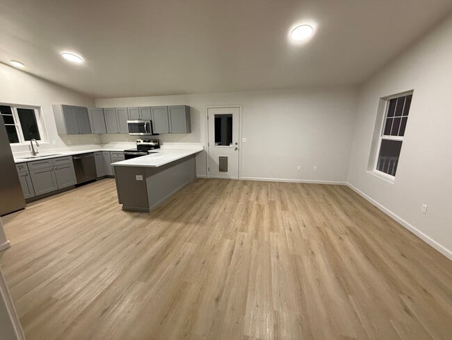 property at 8460-8460 N Palmer Fishhook Rd