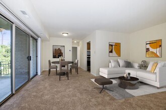 Holly Spring Owner in District Heights, MD - Building Photo - Building Photo