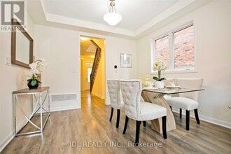 16 Casely Ave. in Richmond Hill, ON - Building Photo - Building Photo