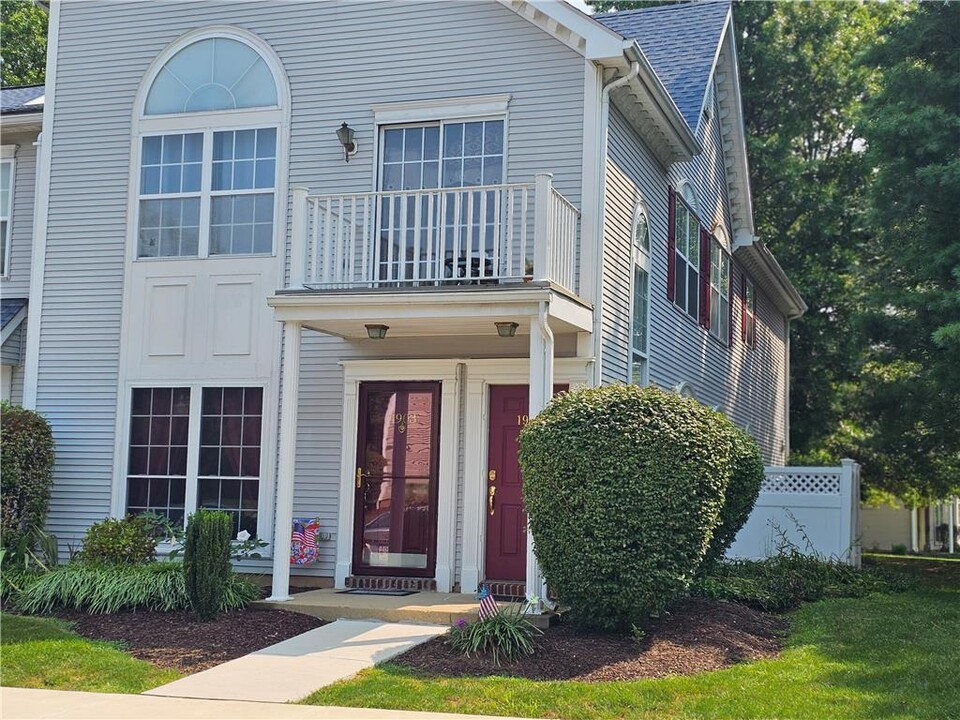 1903 Delancey St in Hellertown, PA - Building Photo