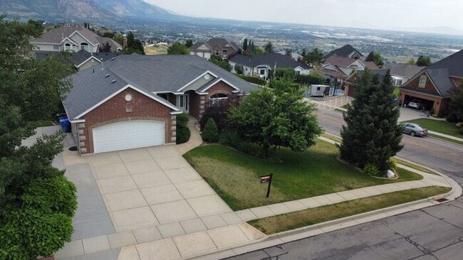 120 W 4100 N in Pleasant View, UT - Building Photo - Building Photo