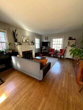 4027 NE 76th Ave in Portland, OR - Building Photo - Building Photo