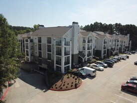 Sirona in Atlanta, GA - Building Photo