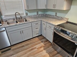 105 Meredith Dr, Unit 105 Meredith in Archdale, NC - Building Photo - Building Photo