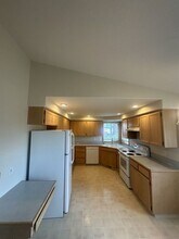 14002 NE 93rd St in Vancouver, WA - Building Photo - Building Photo
