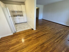 56 Myrtle Ave in Long Branch, NJ - Building Photo - Building Photo