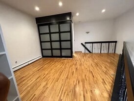 237 5th St, Unit 7 in Jersey City, NJ - Building Photo