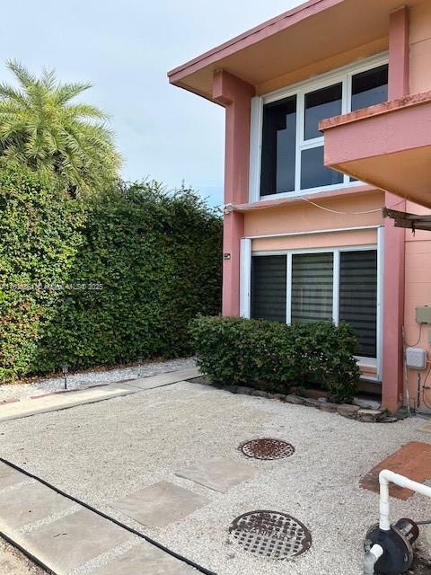 2304 Roosevelt St in Hollywood, FL - Building Photo - Building Photo