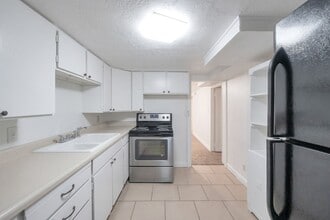 127 S 1000 W in Provo, UT - Building Photo - Building Photo