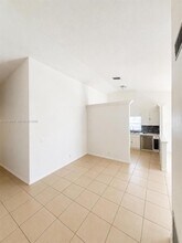 10559 La Placida Dr in Coral Springs, FL - Foto de edificio - Building Photo