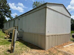 76 County Rd 2292 in Cleveland, TX - Building Photo - Building Photo