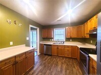 1540 Graystone Rd photo'