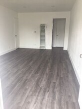 2432 S Cedar Ave-Unit -103 in Fresno, CA - Building Photo - Building Photo