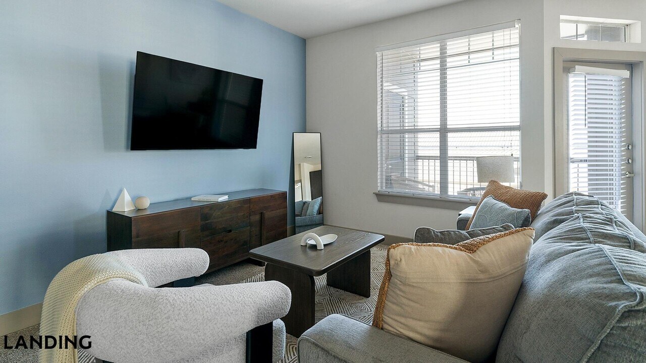 4115 Louetta Rd in Spring, TX - Foto de edificio