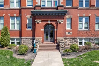 722 W Delavan Ave in Buffalo, NY - Building Photo - Building Photo