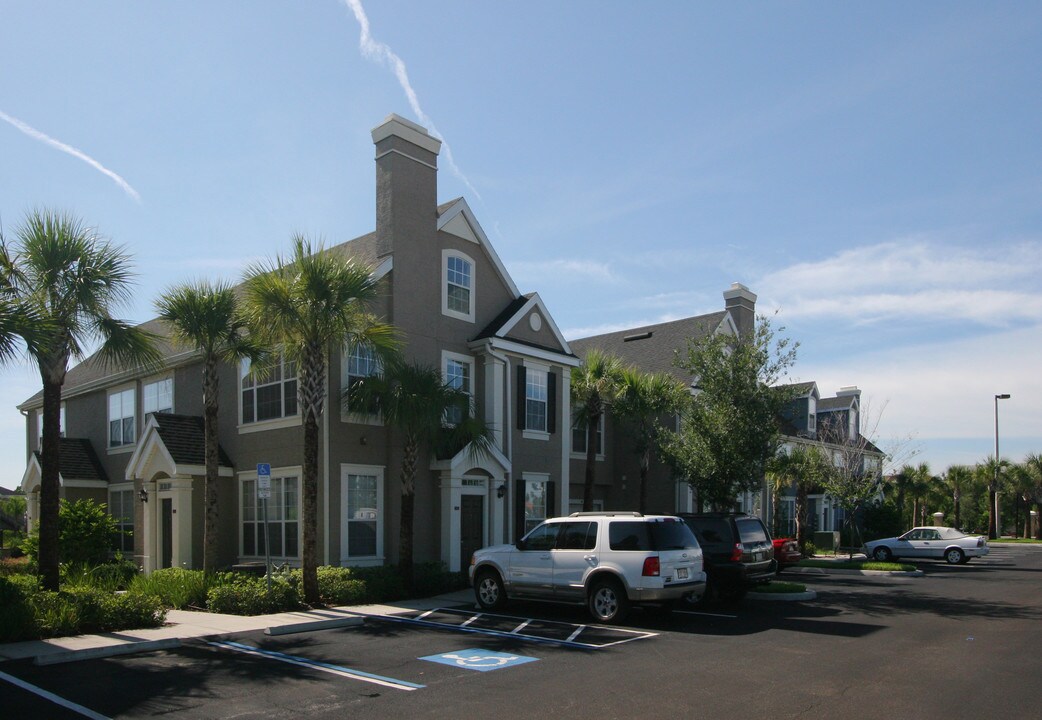 Admirals Walk in Sarasota, FL - Building Photo