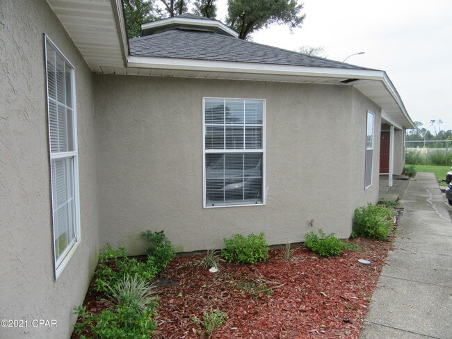 1401 Gulf Ave in Panama City, FL - Building Photo - Building Photo