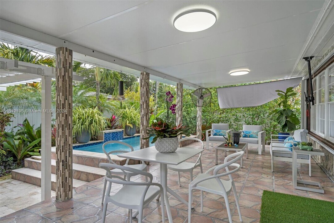 190 NE 128th Ter in North Miami, FL - Building Photo