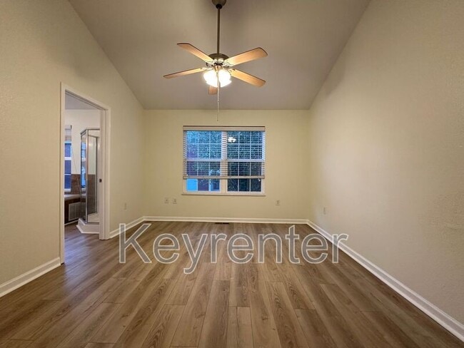 846 Blue Spruce Way in Knoxville, TN - Foto de edificio - Building Photo