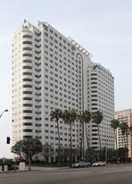 Harbor Place Tower in Long Beach, CA - Building Photo