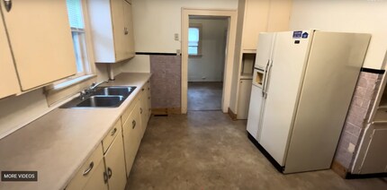 1026 Oxford Ave, Unit 1 in Eau Claire, WI - Building Photo - Building Photo