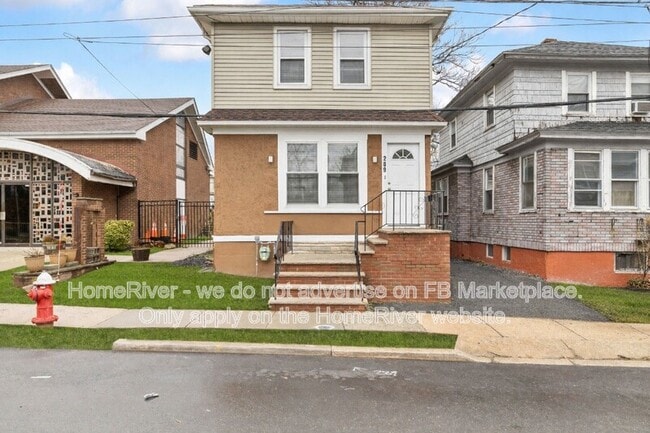 property at 289 Hilton Ave