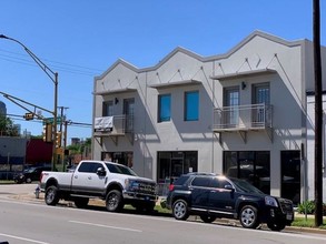 3101 Commerce St-Unit -204 in Dallas, TX - Building Photo - Building Photo