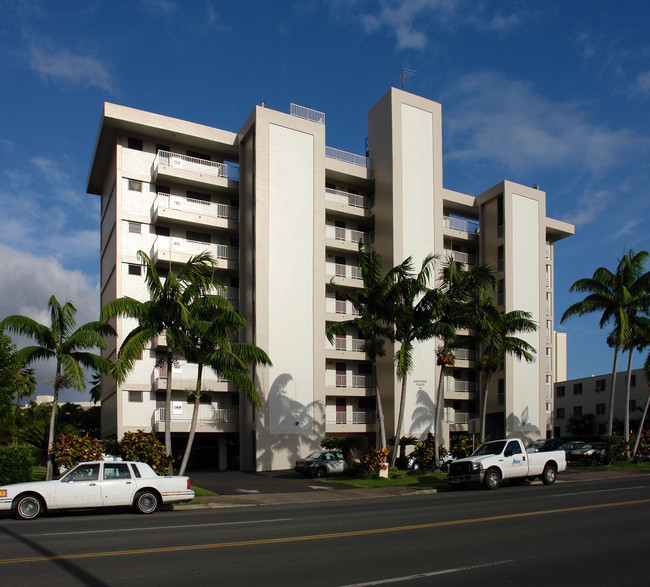 Lakeview Plaza in Honolulu, HI - Building Photo - Building Photo