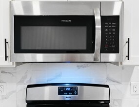 126 Randolph Ave in Jersey City, NJ - Building Photo - Building Photo