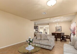 9862 S Russian Hill St in Las Vegas, NV - Building Photo - Building Photo