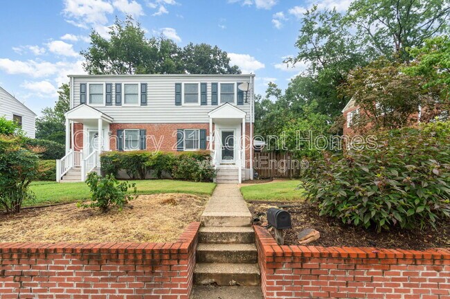 property at 2032 Arlington Ter
