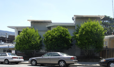 1843 Macarthur Blvd in Oakland, CA - Building Photo - Building Photo