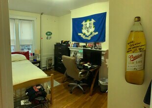 62 Egmont, Unit 1 in Brookline, MA - Building Photo - Building Photo