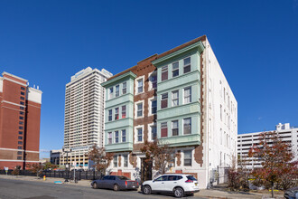 The Oakden in Atlantic City, NJ - Building Photo - Primary Photo