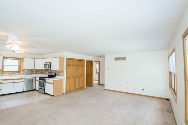 201 Chesterton Blvd in Chesterton, IN - Building Photo - Building Photo