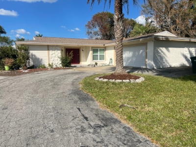 103 Willow Creek Ln in Naples, FL - Building Photo