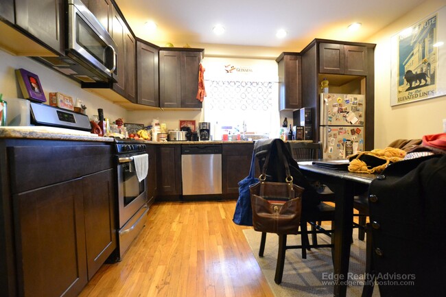 72 Parsons St, Unit 1