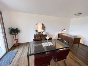 2417 Quail Dr, Unit A in Columbia, MO - Building Photo - Building Photo